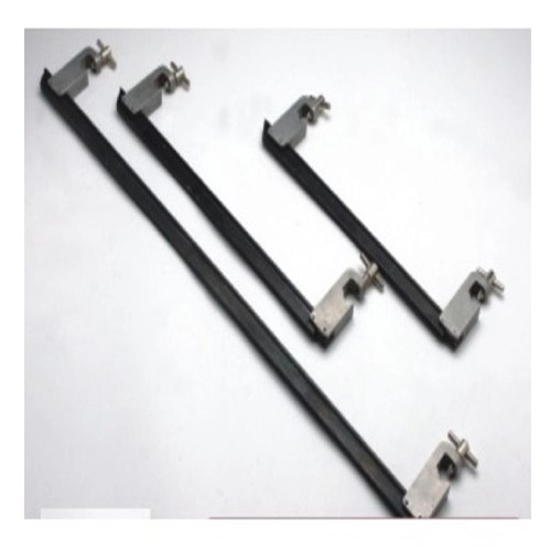 RUNNER ASSEMBLY GUIDE STRIP WITH BRACKETS